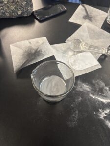 Mortar and pestle used in geometric dilution with powders